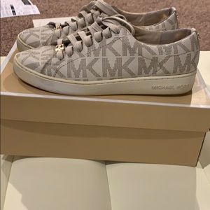 MK Sneakers